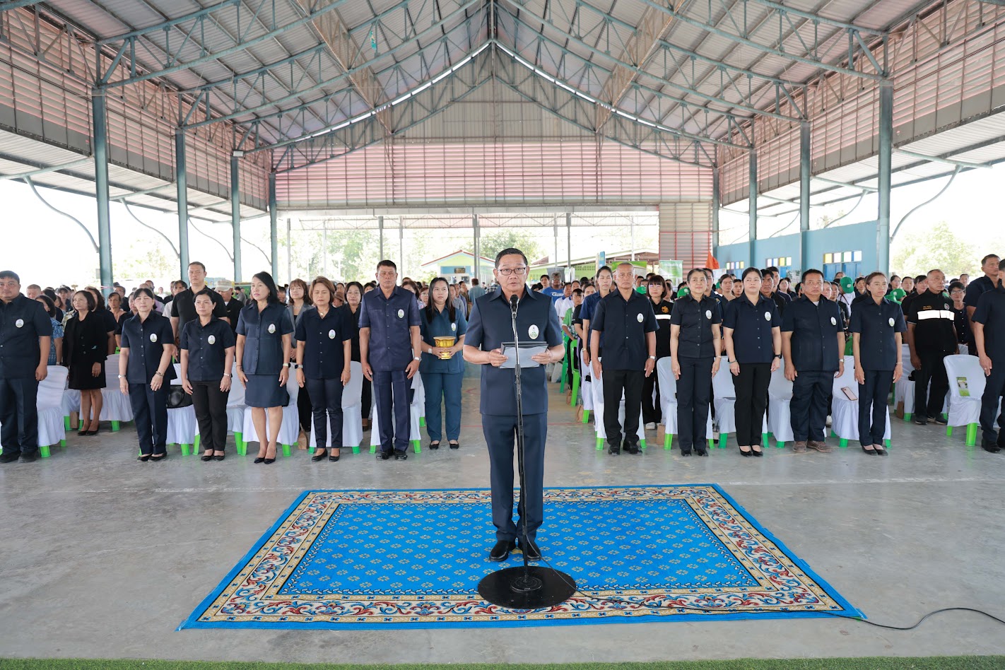 title - เจ้าหน้าที่ ส.ป.ก.เพชรบุรี ร่วมพิธีเปิดและให้บริการโครงการคลินิกเกษตรเคลื่อนที่ในพระราชานุเคราะห์ สมเด็จพระบรมโอรสาธิราช ฯ สยามมกุฎราชกุมาร ไตรมาส 2 โดยโครงการดังกล่าวมุ่งเน้นการยกระดับคุณภาพชีวิตและส่งเสริมความเข้มแข็งให้แก่ภาคการเกษตรในพื้นที่อำเภอชะอำ และพื้นที่ใกล้เคียง